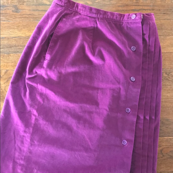 Vintage Purple Velvet Skirt w/ Pleats & Buttons - Picture 3 of 4